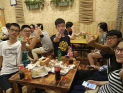 仪征烧烤加盟,学烧烤技术,开烧烤店多少钱疯狂烤翅加盟